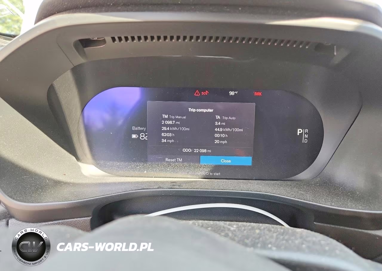 2024 Volvo C40 Recharge Ultimate VIN:YV4ER3GM2R2099375 - 9