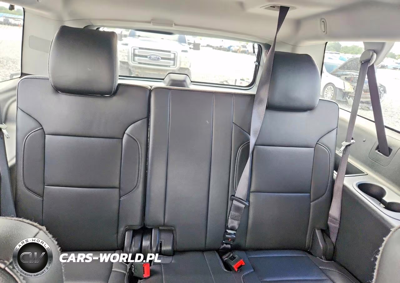 2019 Chevrolet Suburban K1500 Premier VIN:1GNSKJKC1KR259263 - 10