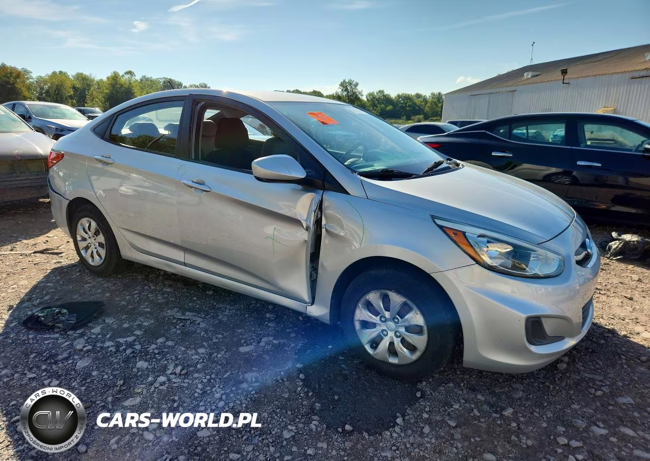 2015 Hyundai Accent Gls VIN:KMHCT4AEXFU834750 - 4