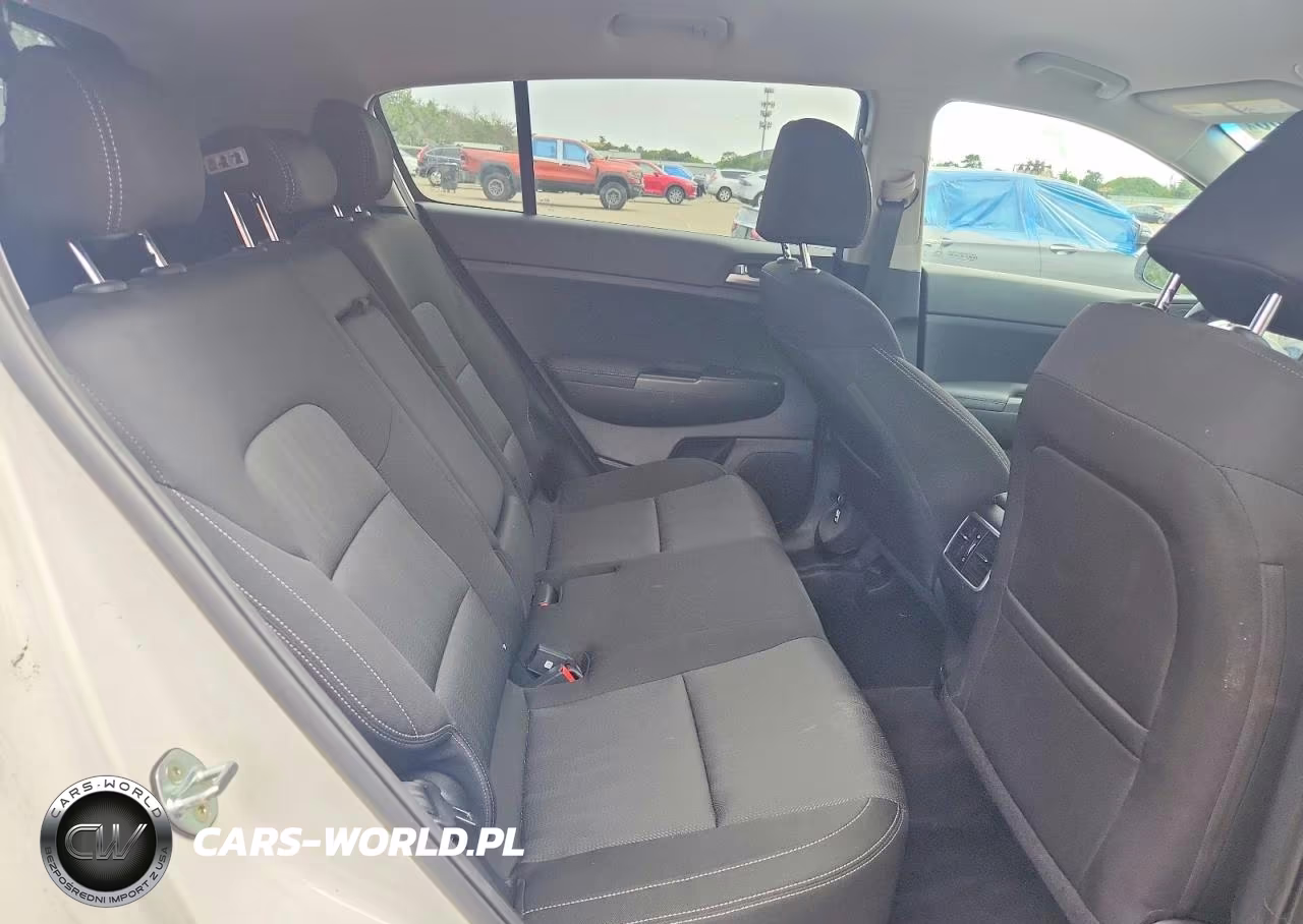 2020 Kia Sportage Lx VIN:KNDPMCAC8L7675989 - 11