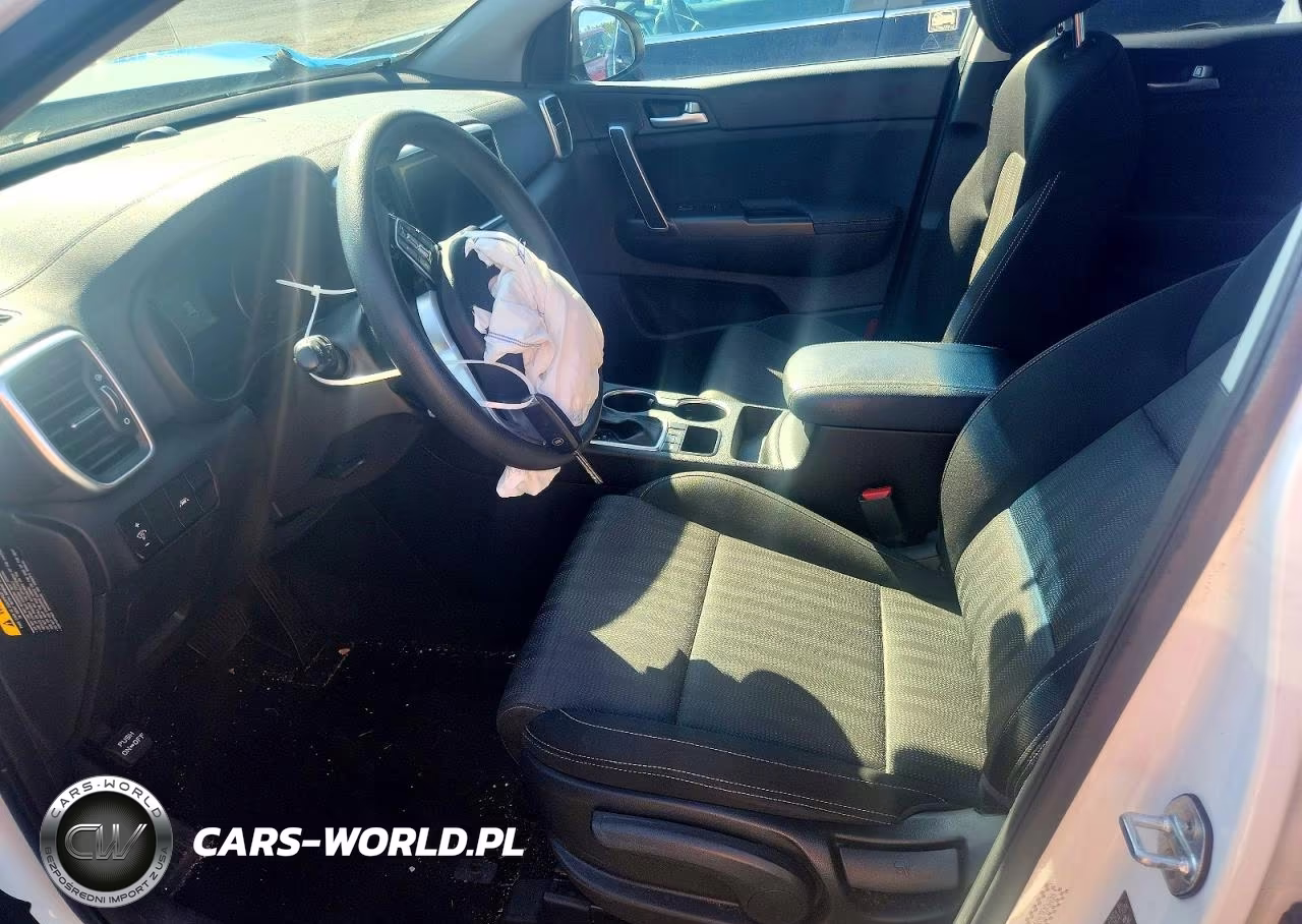 2020 Kia Sportage Lx VIN:KNDPMCAC8L7675989 - 7