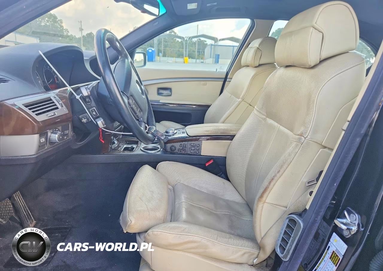 2007 BMW 750 I VIN:WBAHL83587DT11031 - 7