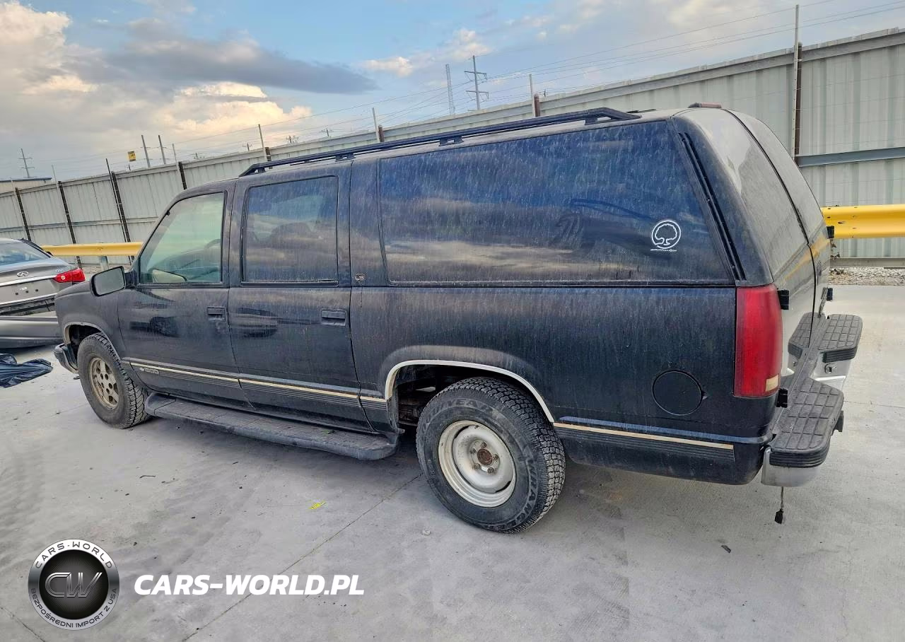 1999 Chevrolet Suburban C1500 VIN:3GNEC16R2XG105645 - 2