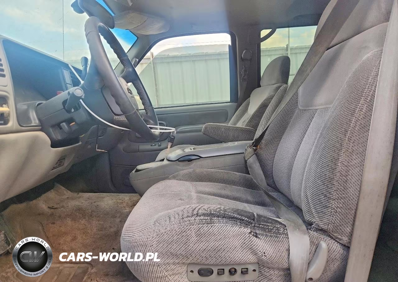 1999 Chevrolet Suburban C1500 VIN:3GNEC16R2XG105645 - 7