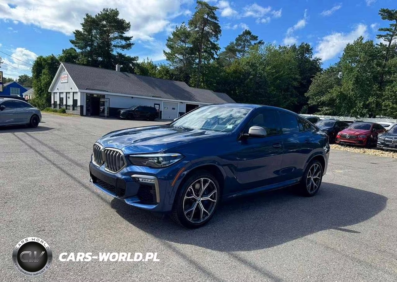 2021 BMW X6 M50I
