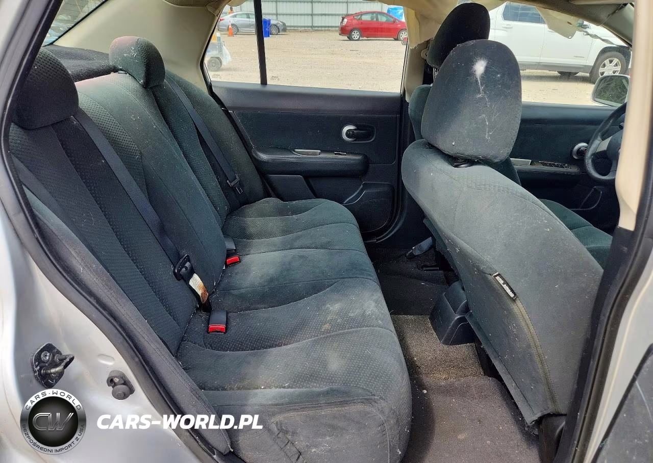 2010 Nissan Versa 1.8 S VIN:3N1BC1AP1AL368177 - 10