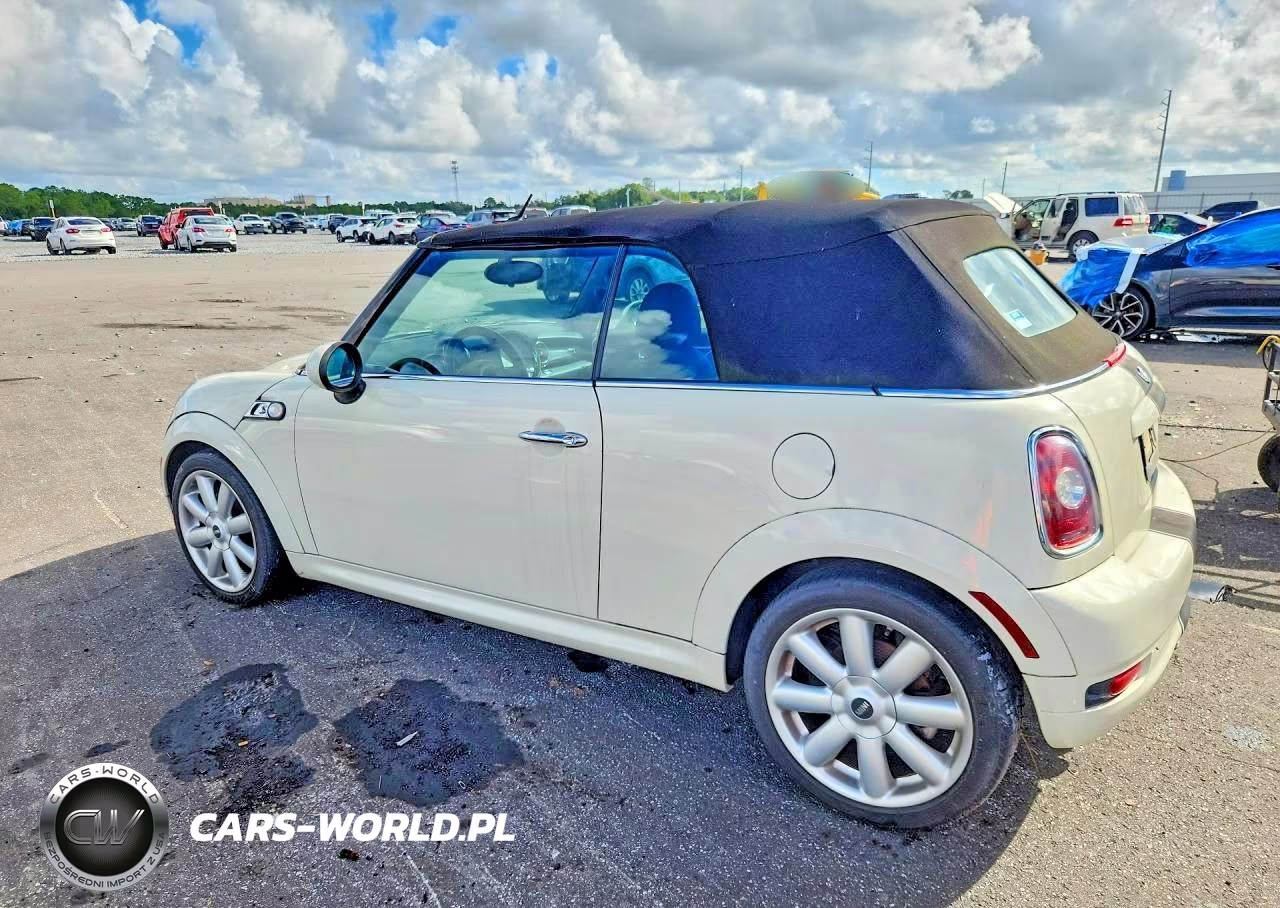 2010 Mini Cooper VIN:WMWMS3C52ATY50651 - 2