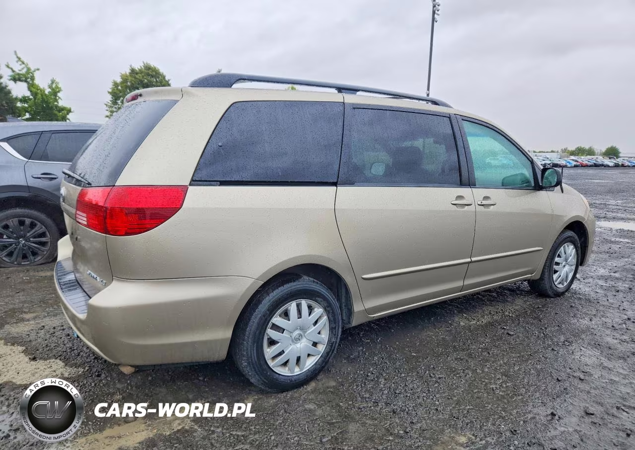 2004 Toyota Sienna Le 7 Passenger VIN:5TDZA23C74S116675 - 3