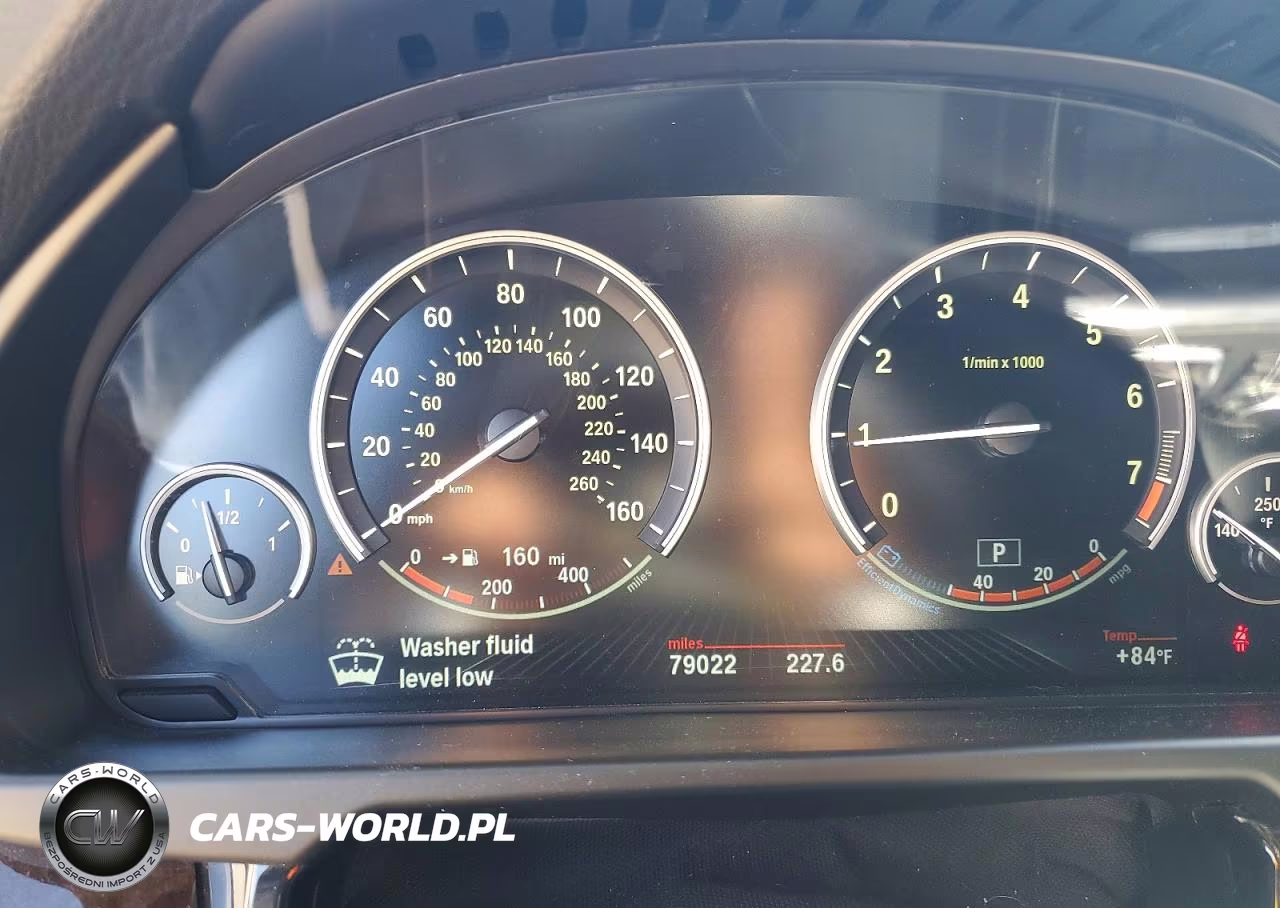 2017 BMW X5 xDrive35I VIN:5UXKR0C31H0V80972 - 9
