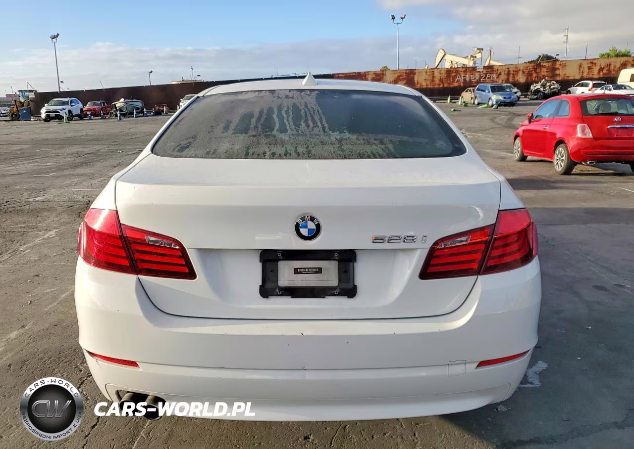 2013 BMW 528 I VIN:WBAXG5C50DD229207 - 6