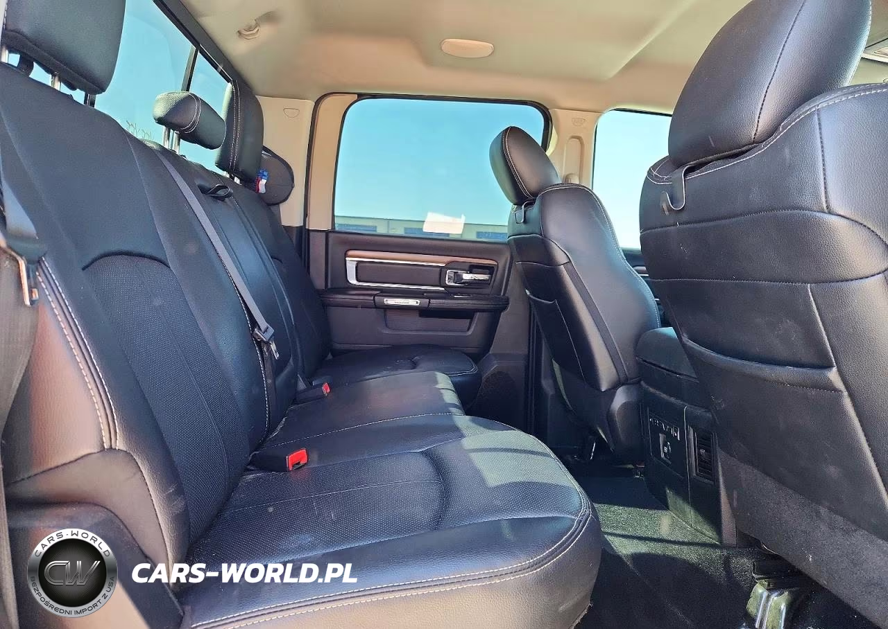 2017 Ram 1500 Laramie VIN:1C6RR7NM0HS881579 - 10