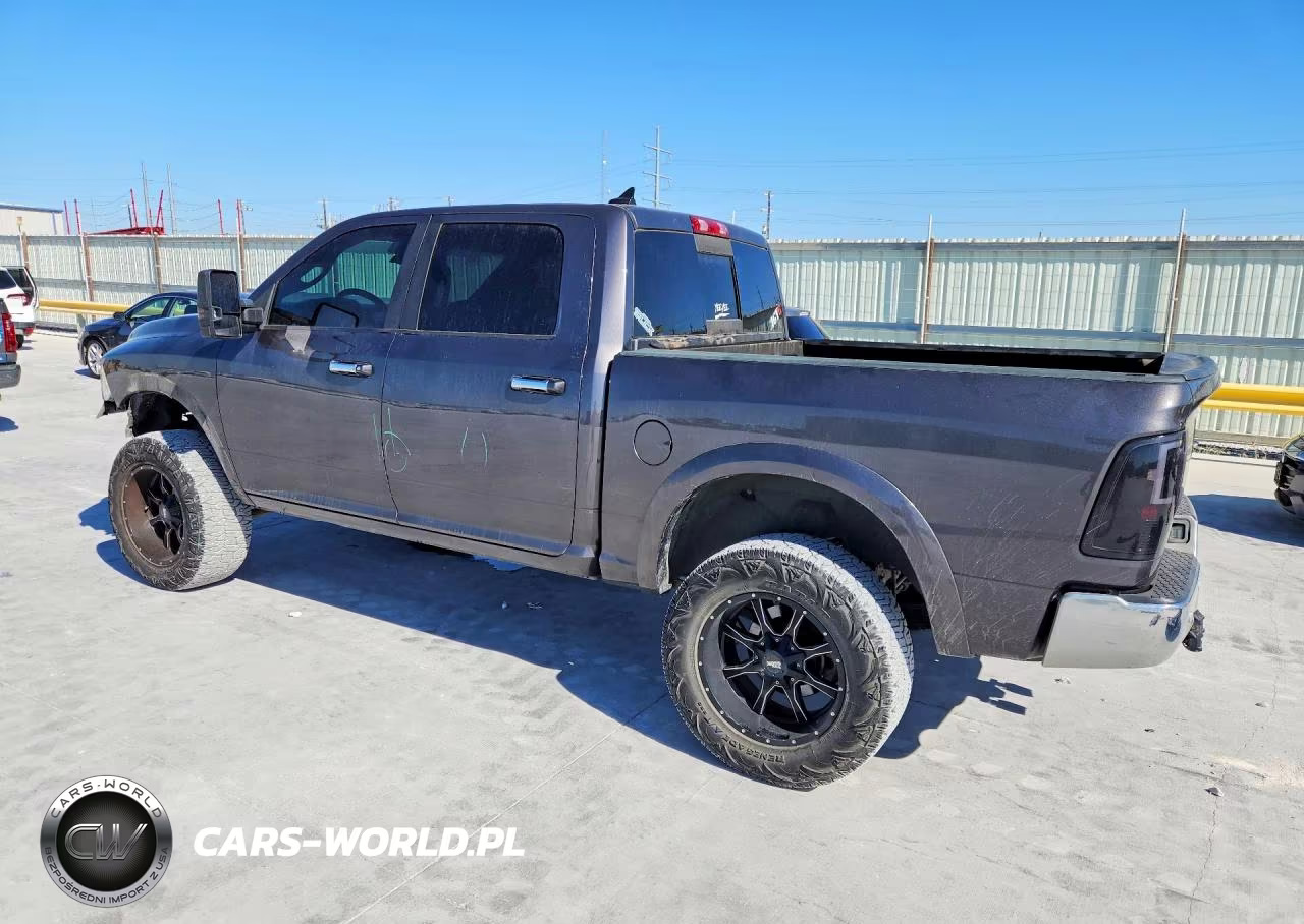 2017 Ram 1500 Laramie VIN:1C6RR7NM0HS881579 - 2