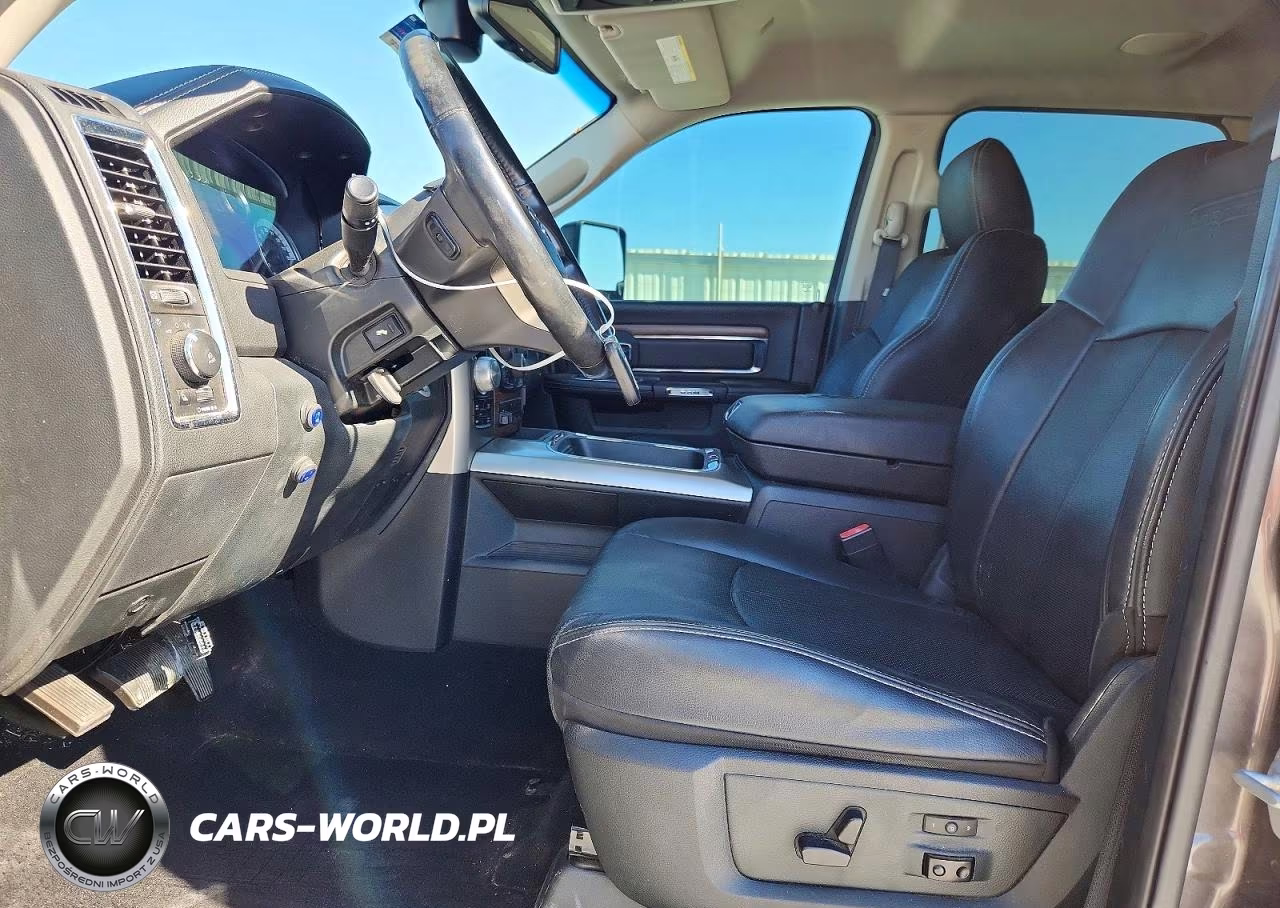 2017 Ram 1500 Laramie VIN:1C6RR7NM0HS881579 - 7