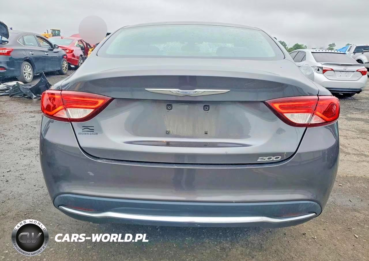 2015 Chrysler 200 Limited VIN:1C3CCCAB4FN574722 - 6