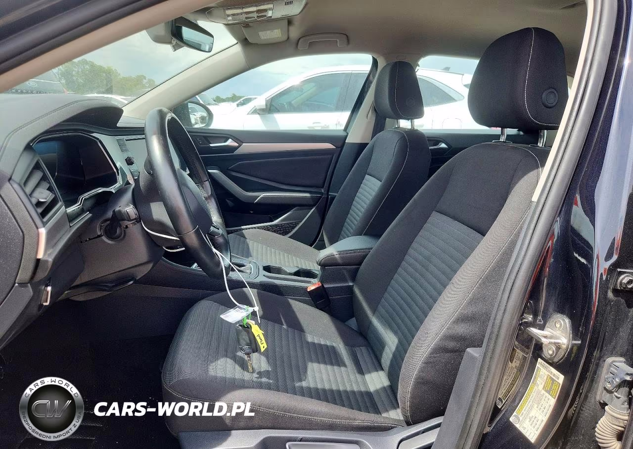2024 Volkswagen Jetta S VIN:3VW5M7BU3RM057741 - 7
