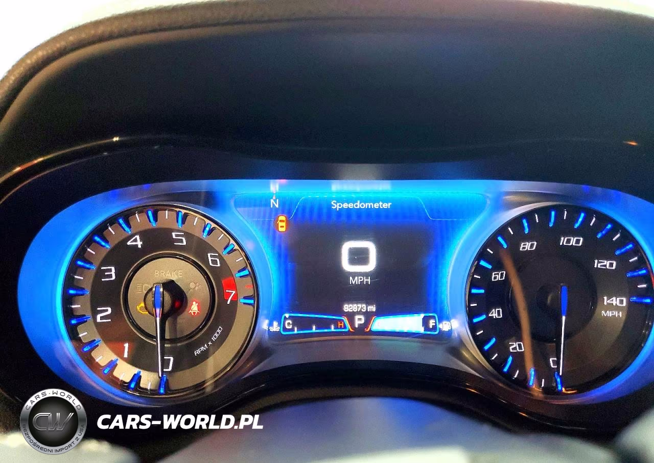 2023 Chrysler 300 S VIN:2C3CCABGXPH538364 - 9