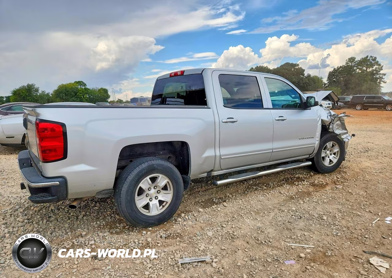 2018 Chevrolet Silverado C1500 Lt VIN:3GCPCREC2JG126998 - 3