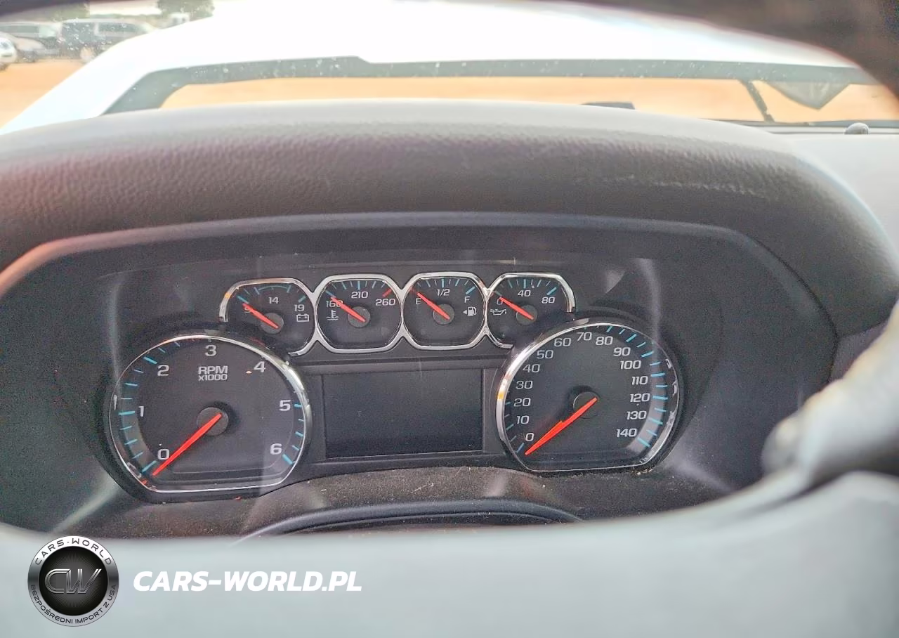 2018 Chevrolet Silverado C1500 Lt VIN:3GCPCREC2JG126998 - 9