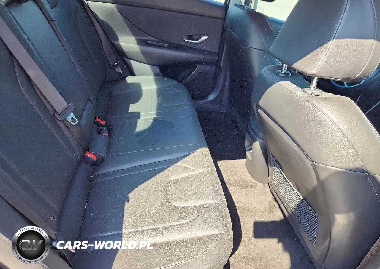 2024 Hyundai Elantra Limited VIN:KMHLP4DG3RU810103 - 10