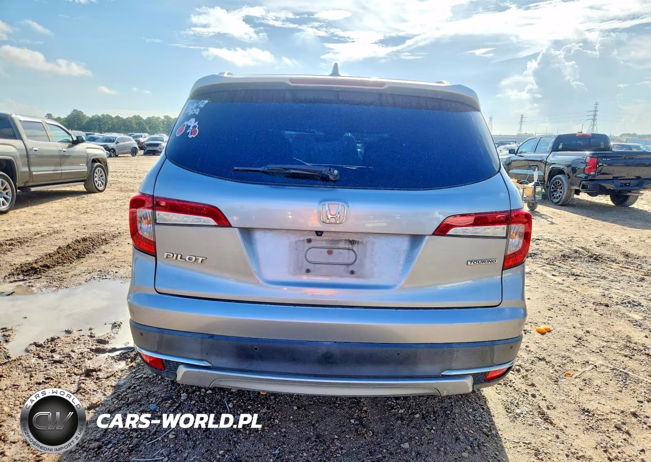 2019 Honda Pilot Touring VIN:5FNYF5H92KB029246 - 6