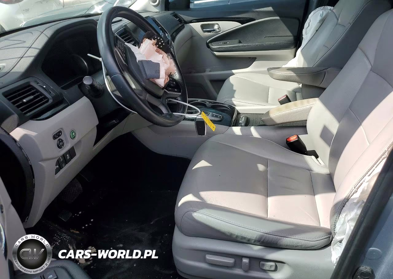2019 Honda Pilot Touring VIN:5FNYF5H92KB029246 - 7