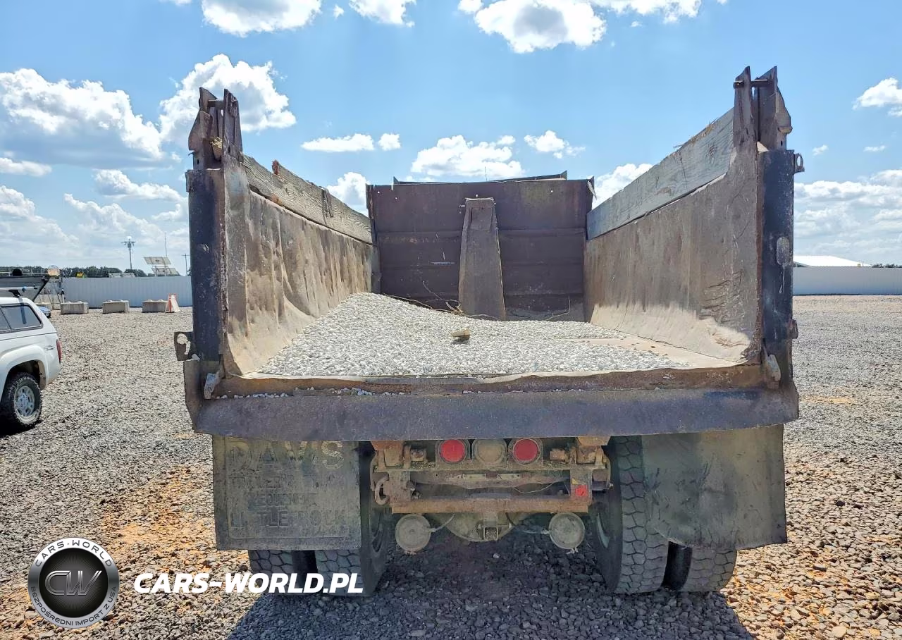 1982 Ford N-Series Lnt9000 Dump Truck VIN:1FDYW90W8CVA23541 - 6