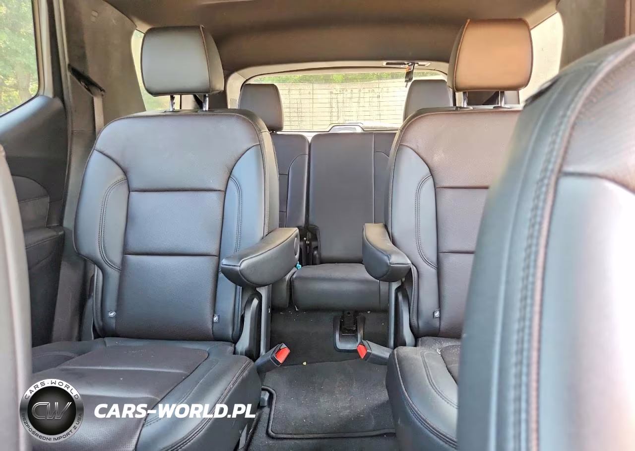 2023 Chevrolet Traverse High Country VIN:1GNERNKW6PJ322891 - 10