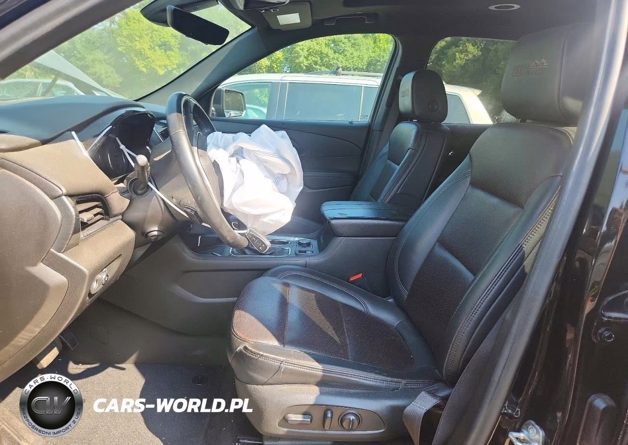 2023 Chevrolet Traverse High Country VIN:1GNERNKW6PJ322891 - 7