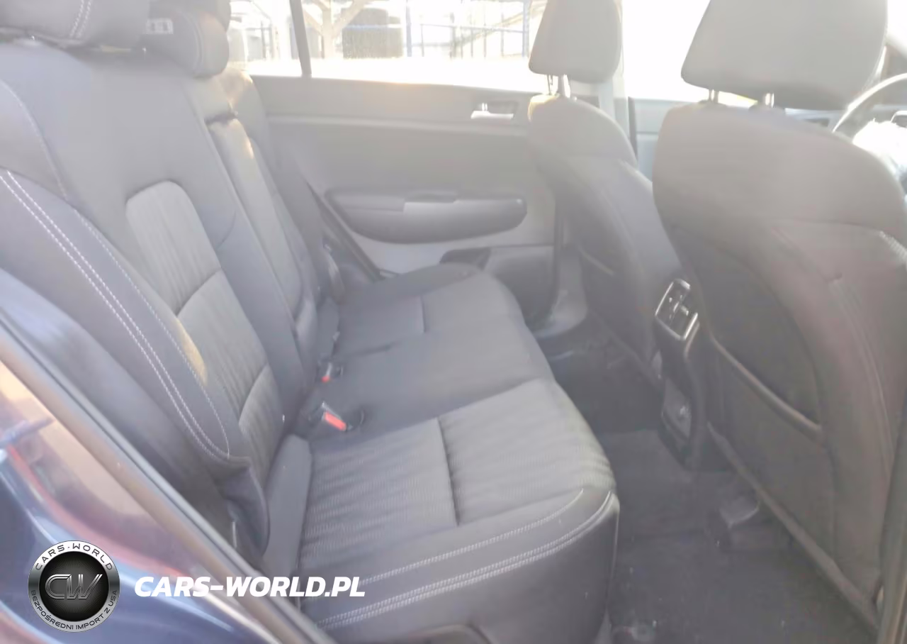 2020 Kia Sportage Lx VIN:KNDPMCAC3L7666441 - 11
