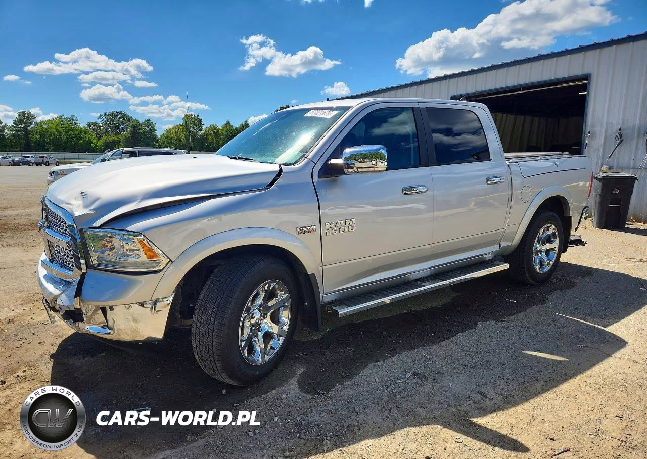 2016 Ram 1500 Laramie VIN:1C6RR7NT7GS176252 - 1
