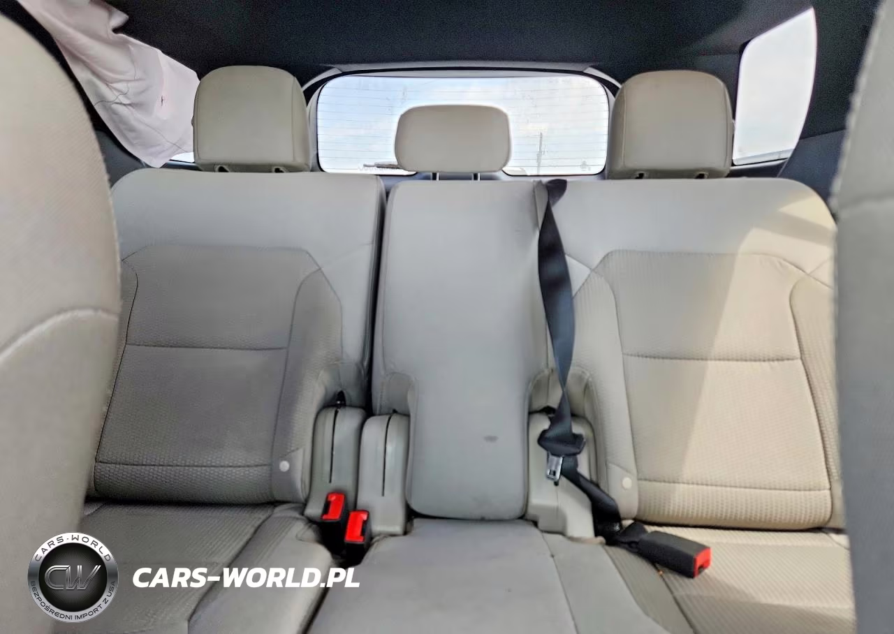 2019 Ford Explorer Xlt VIN:1FM5K7D8XKGA88618 - 10