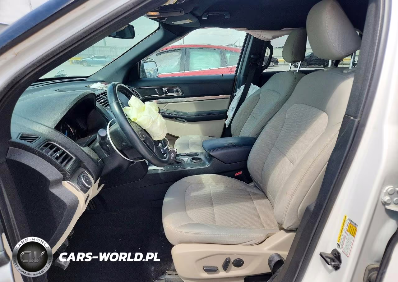 2019 Ford Explorer Xlt VIN:1FM5K7D8XKGA88618 - 7