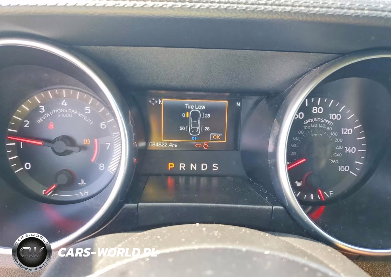 2019 Ford Mustang VIN:1FA6P8TH1K5120181 - 9