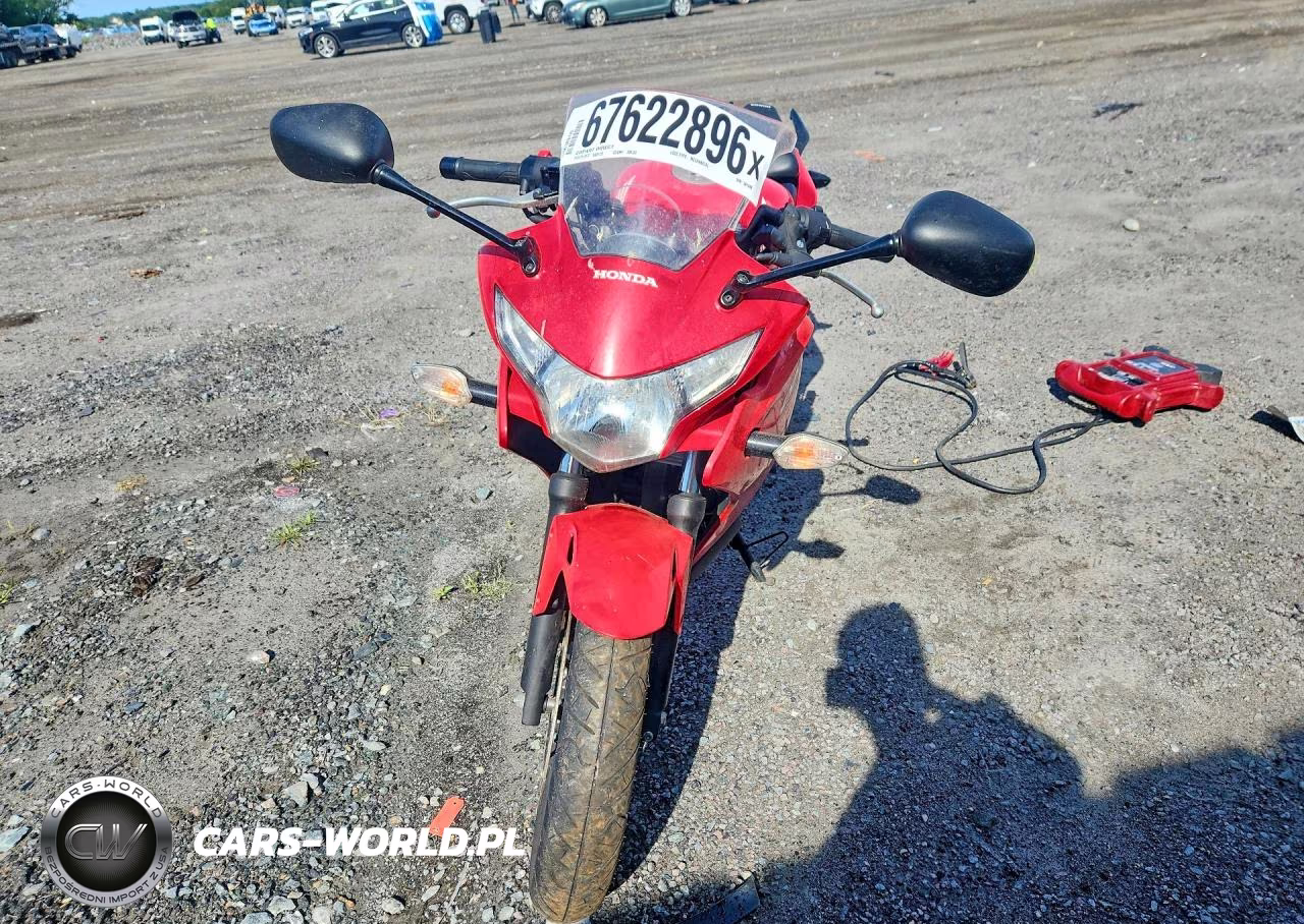 2013 Honda Cbr250 R VIN:MLHMC4103D5301088 - 2