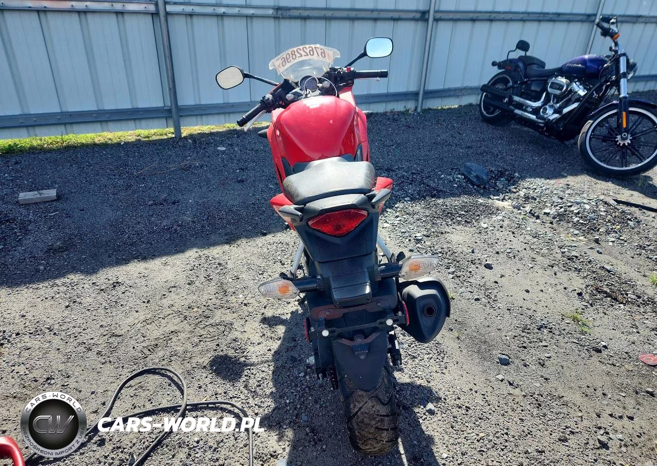 2013 Honda Cbr250 R VIN:MLHMC4103D5301088 - 4