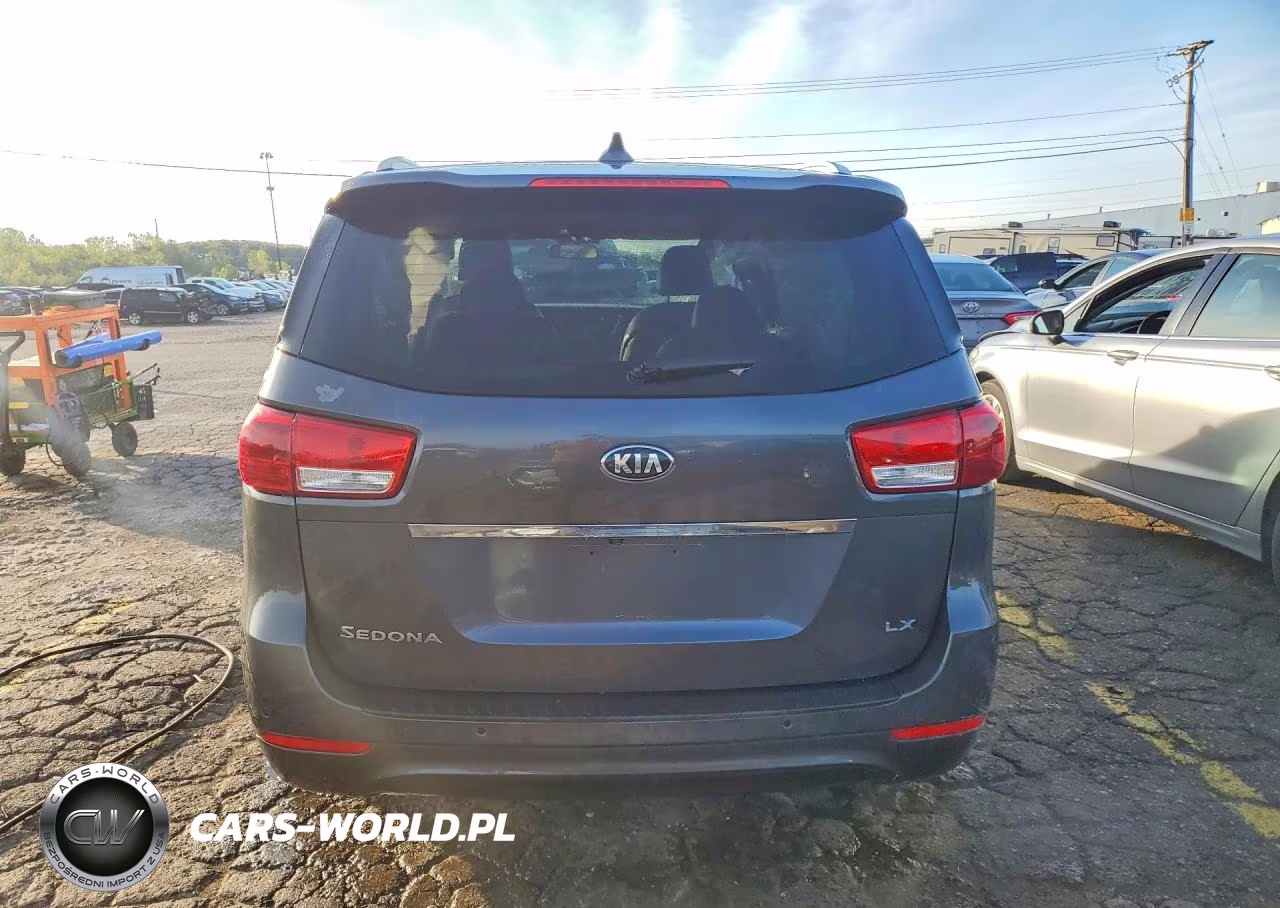 2017 Kia Sedona Lx VIN:KNDMB5C18H6325503 - 6