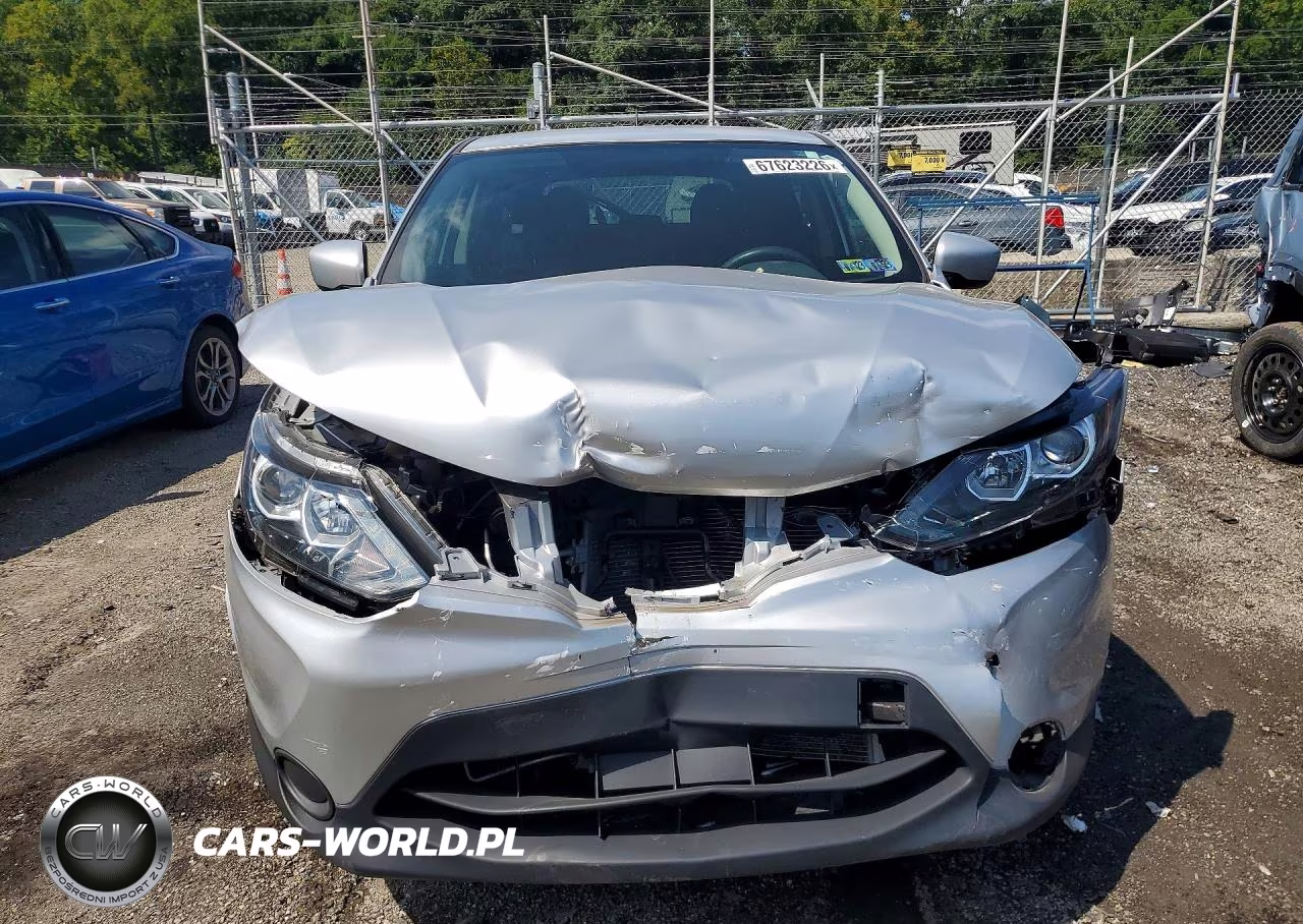 2019 Nissan Rogue Sport S VIN:JN1BJ1CR8KW344748 - 5