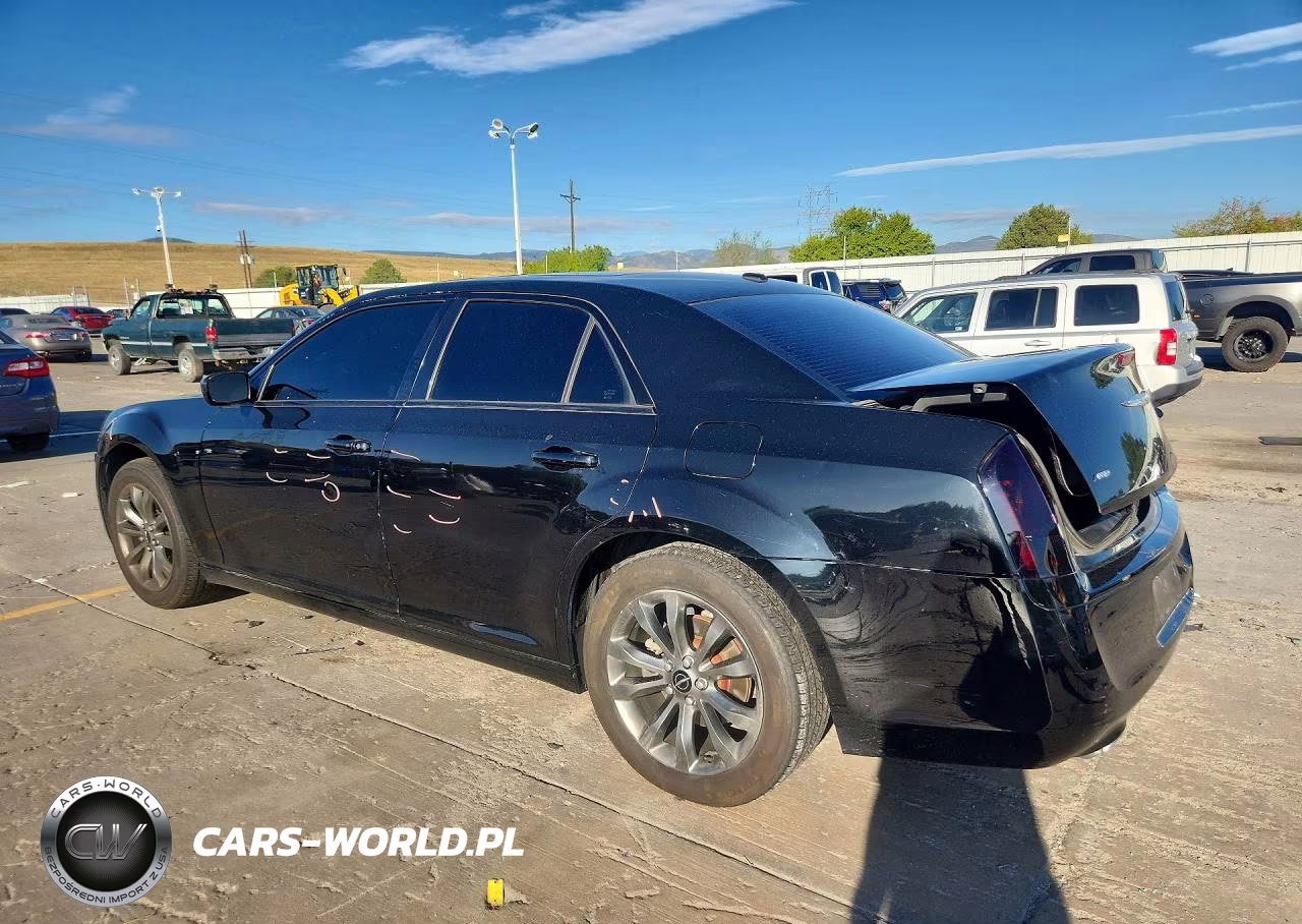 2014 Chrysler 300 S VIN:2C3CCAGG4EH365818 - 2