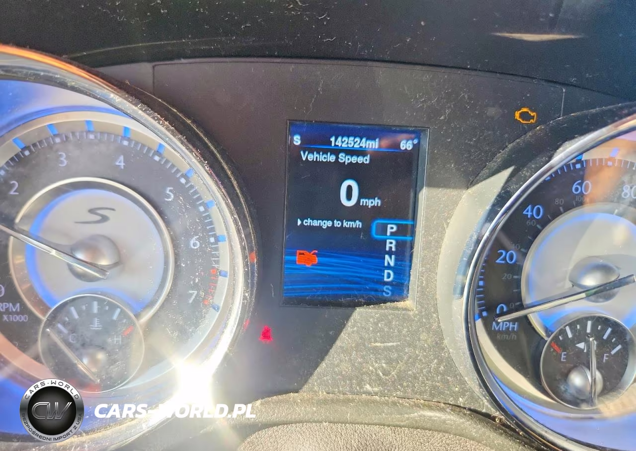 2014 Chrysler 300 S VIN:2C3CCAGG4EH365818 - 9