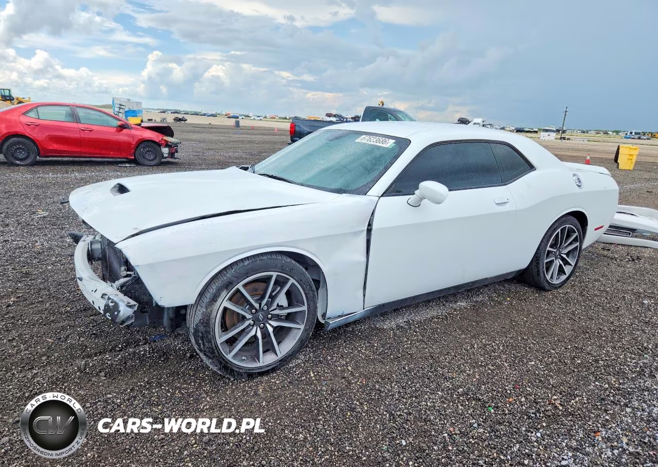 2022 Dodge Challenger R-T – zdjęcie 1 z 13