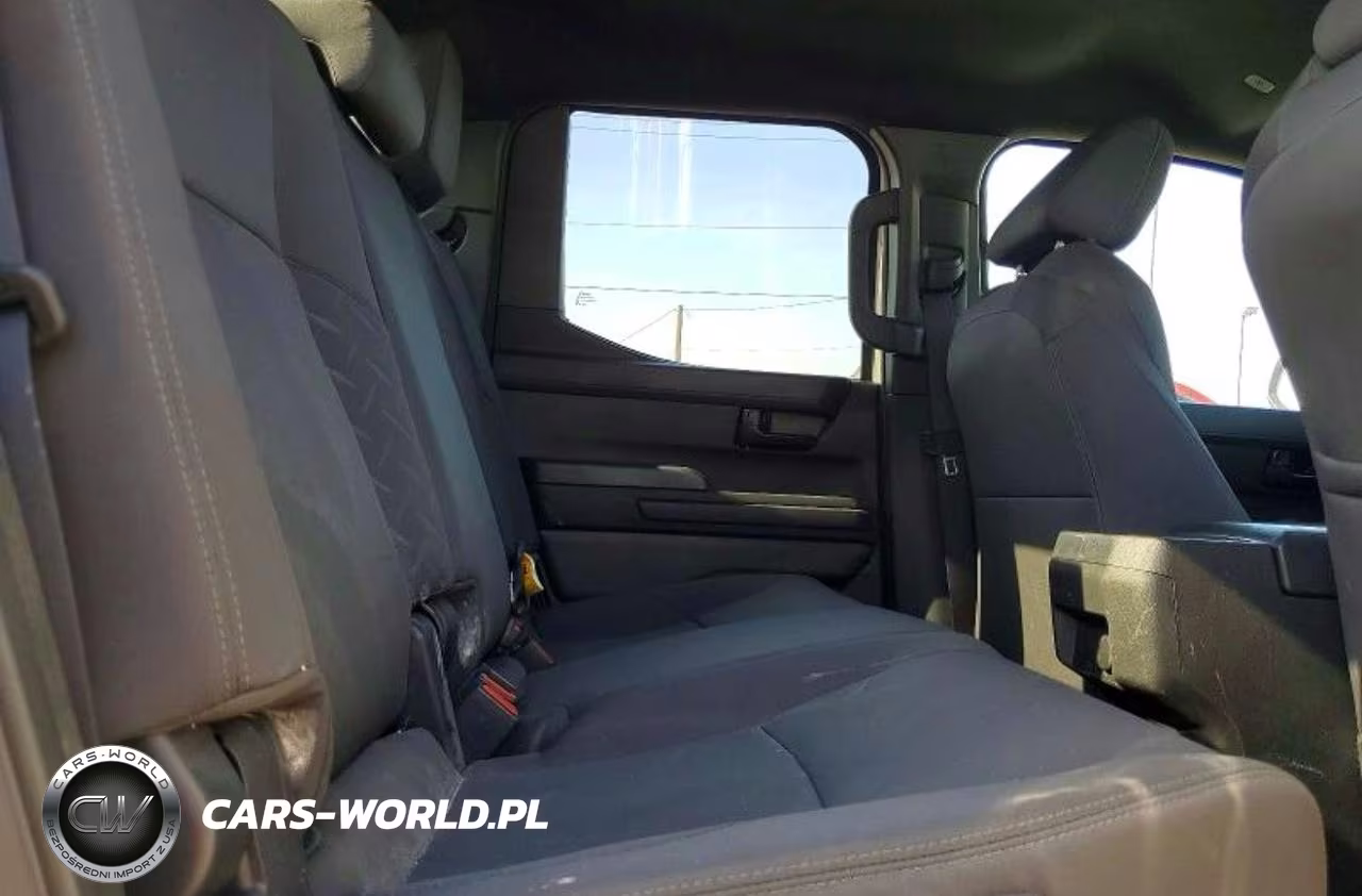 2025 Toyota Tacoma Sr5 VIN:3TMKB5FNXSM025636 - 6