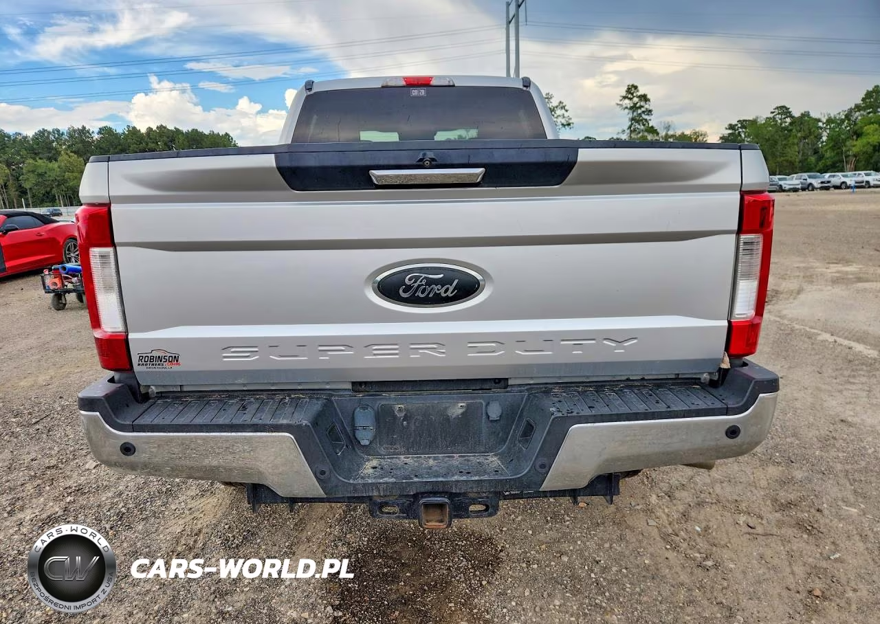 2017 Ford F250 Super Duty VIN:1FT7W2BT5HEF30527 - 6