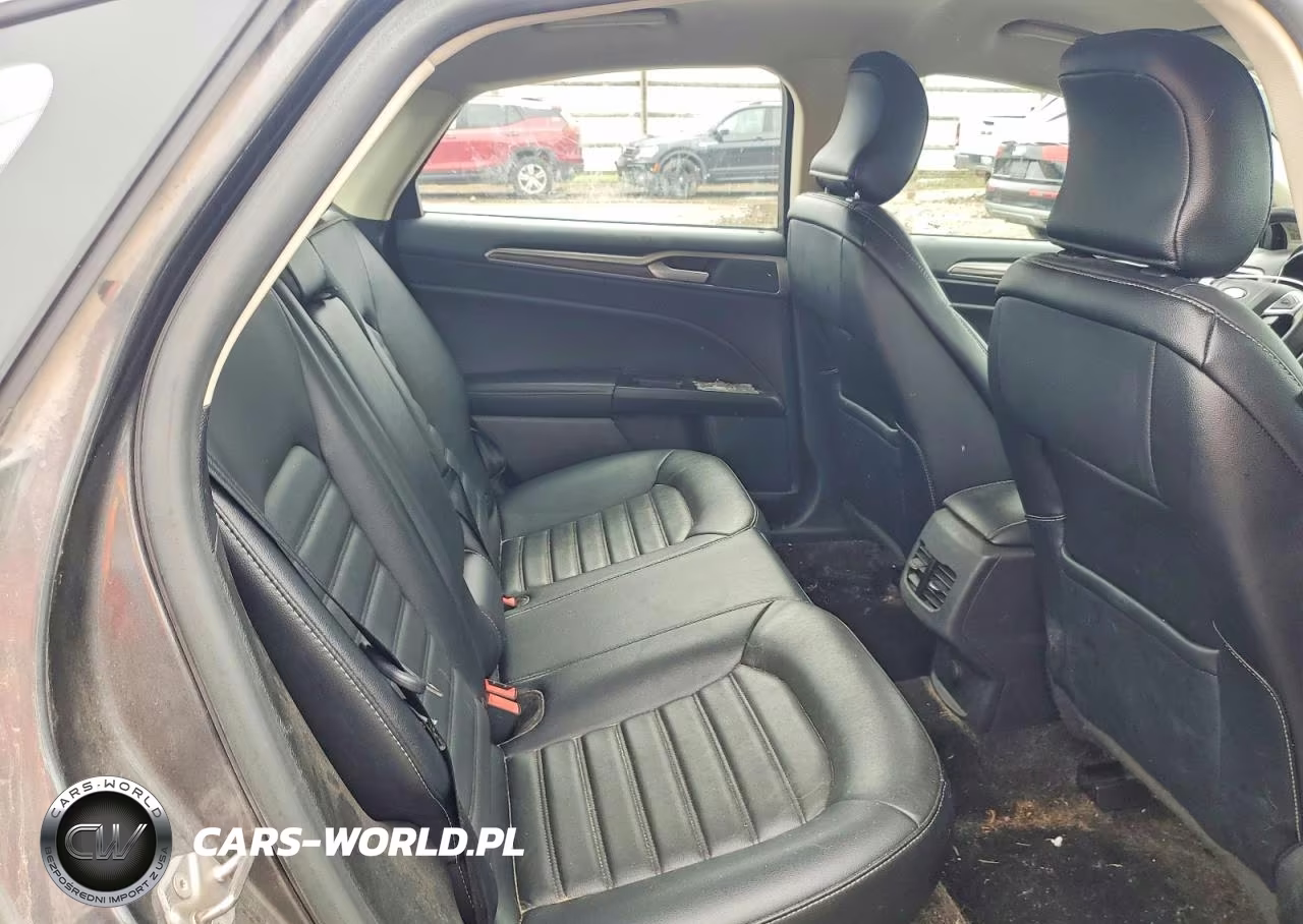 2017 Ford Fusion Se VIN:3FA6P0HD9HR405563 - 10