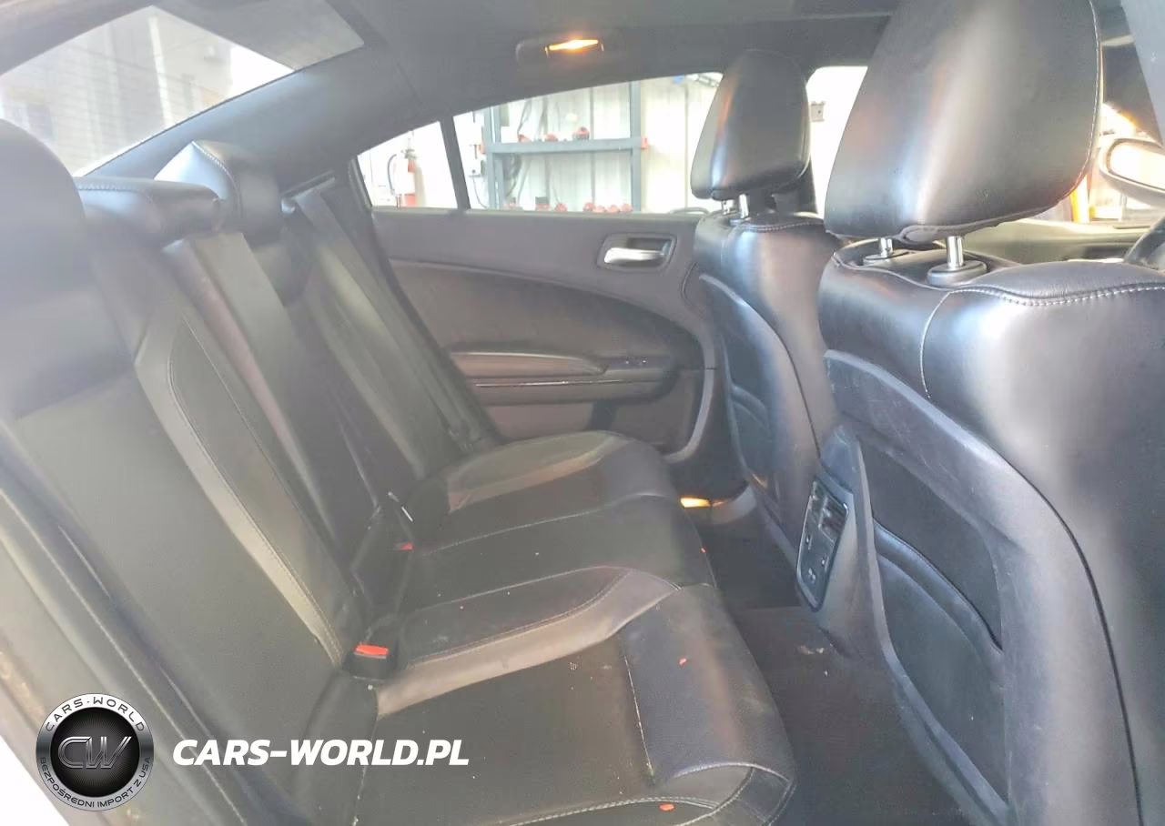 2018 Dodge Charger Sxt Plus VIN:2C3CDXHG0JH206626 - 10