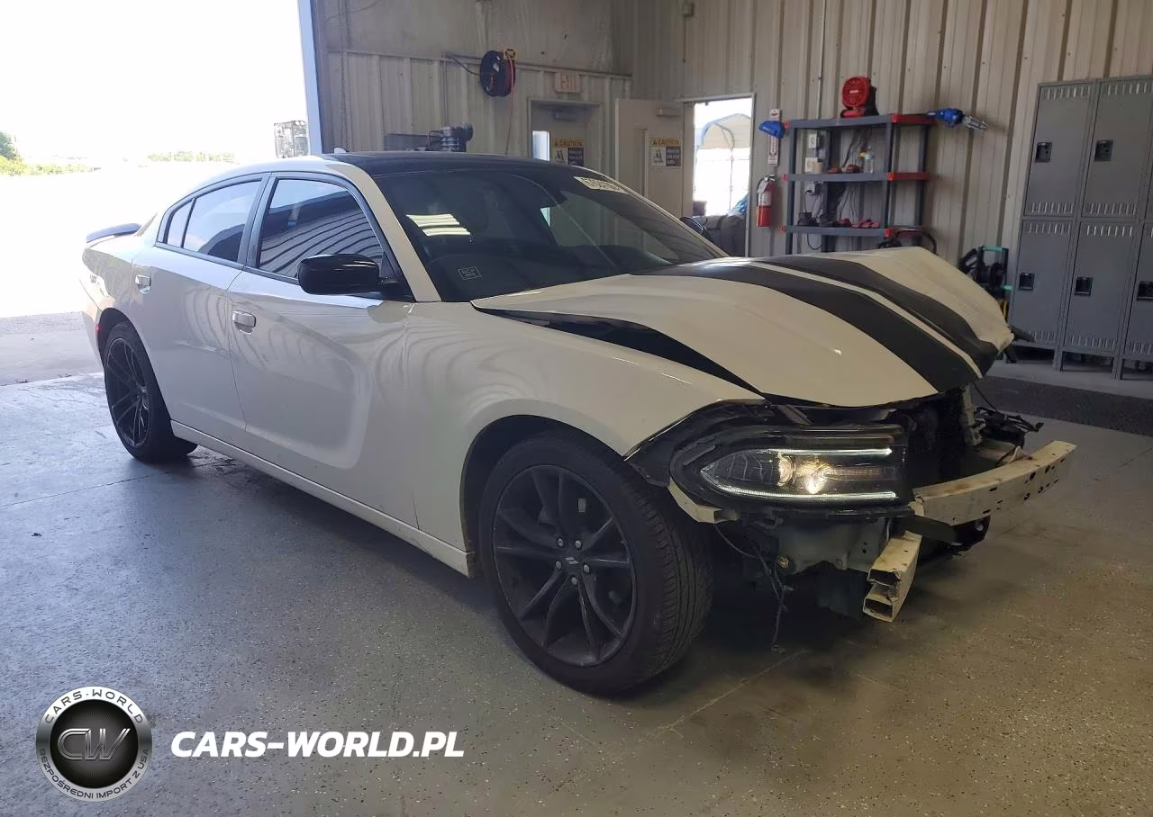 2018 Dodge Charger Sxt Plus VIN:2C3CDXHG0JH206626 - 4