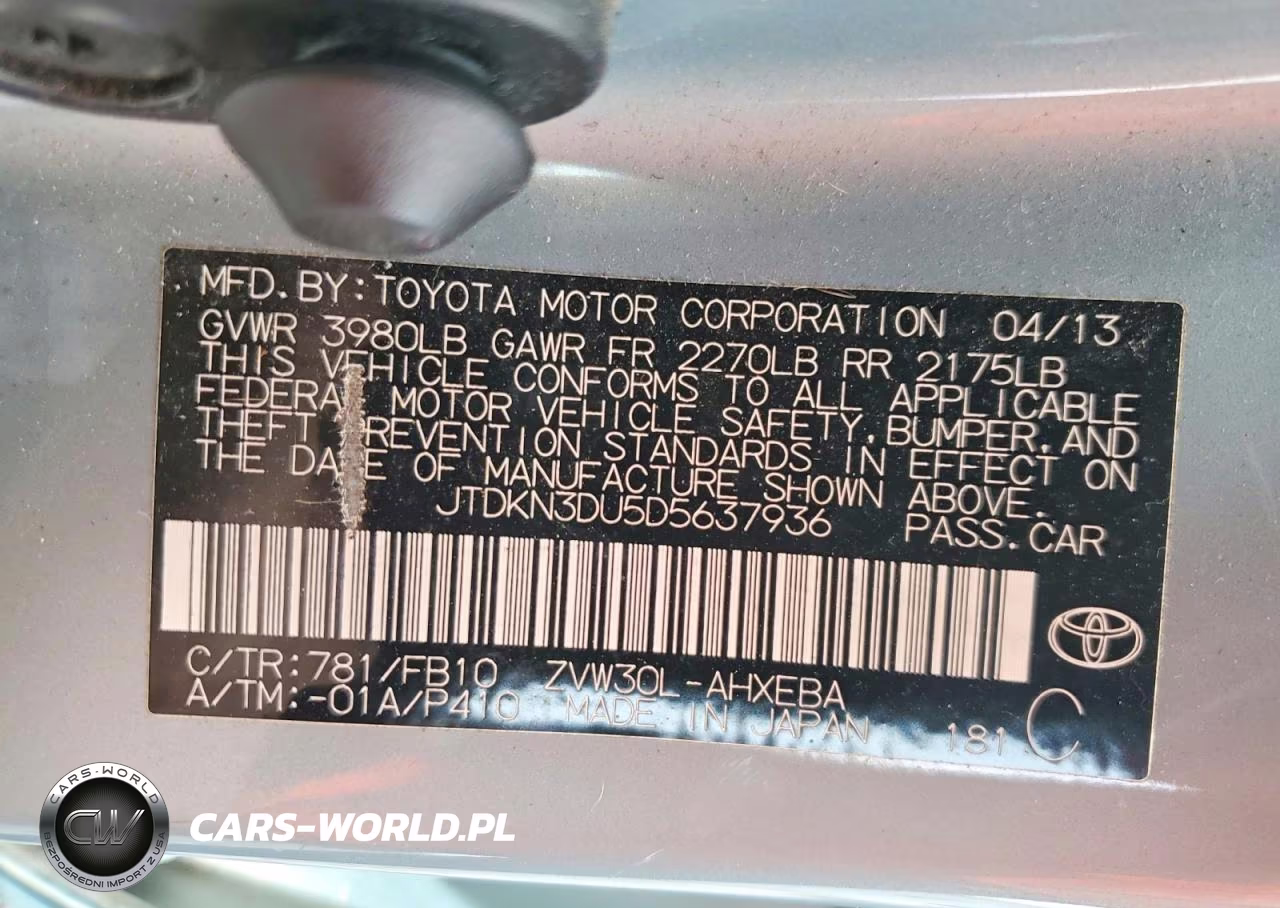 2013 Toyota Prius Two VIN:JTDKN3DU5D5637936 - 12