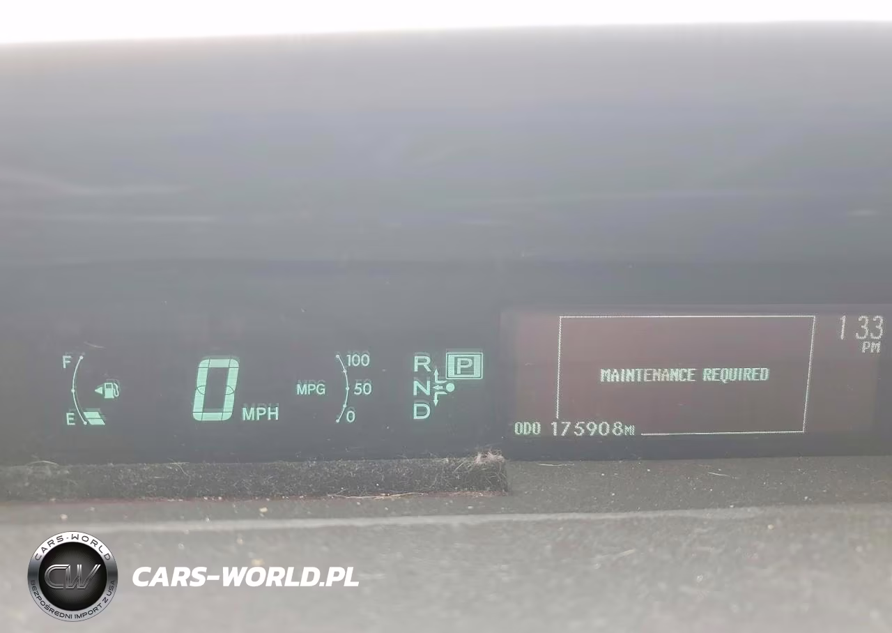 2013 Toyota Prius Two VIN:JTDKN3DU5D5637936 - 9