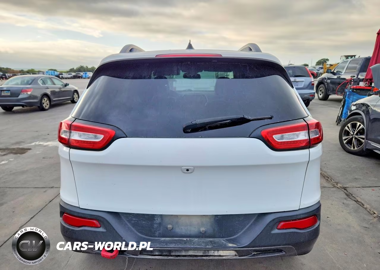 2017 Jeep Cherokee Trailhawk VIN:1C4PJMBB6HW614478 - 6