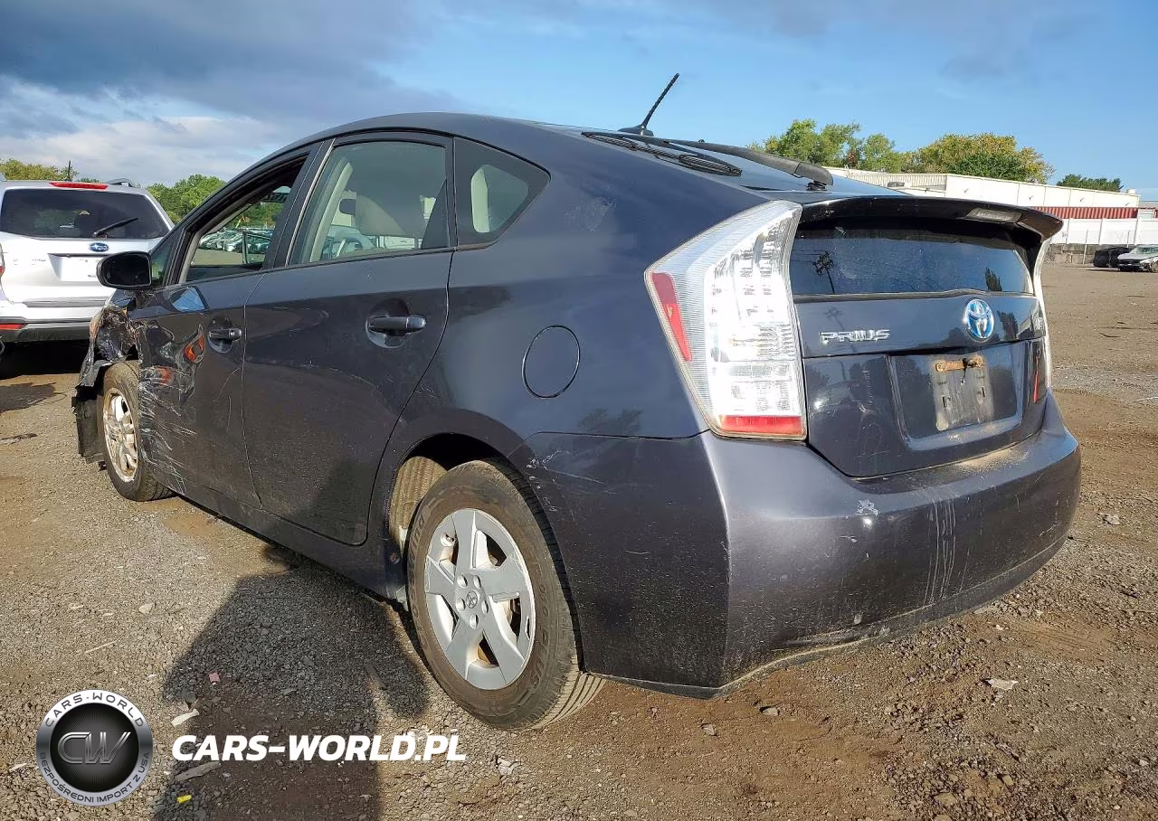 2011 Toyota Prius Three VIN:JTDKN3DU3B0265927 - 2