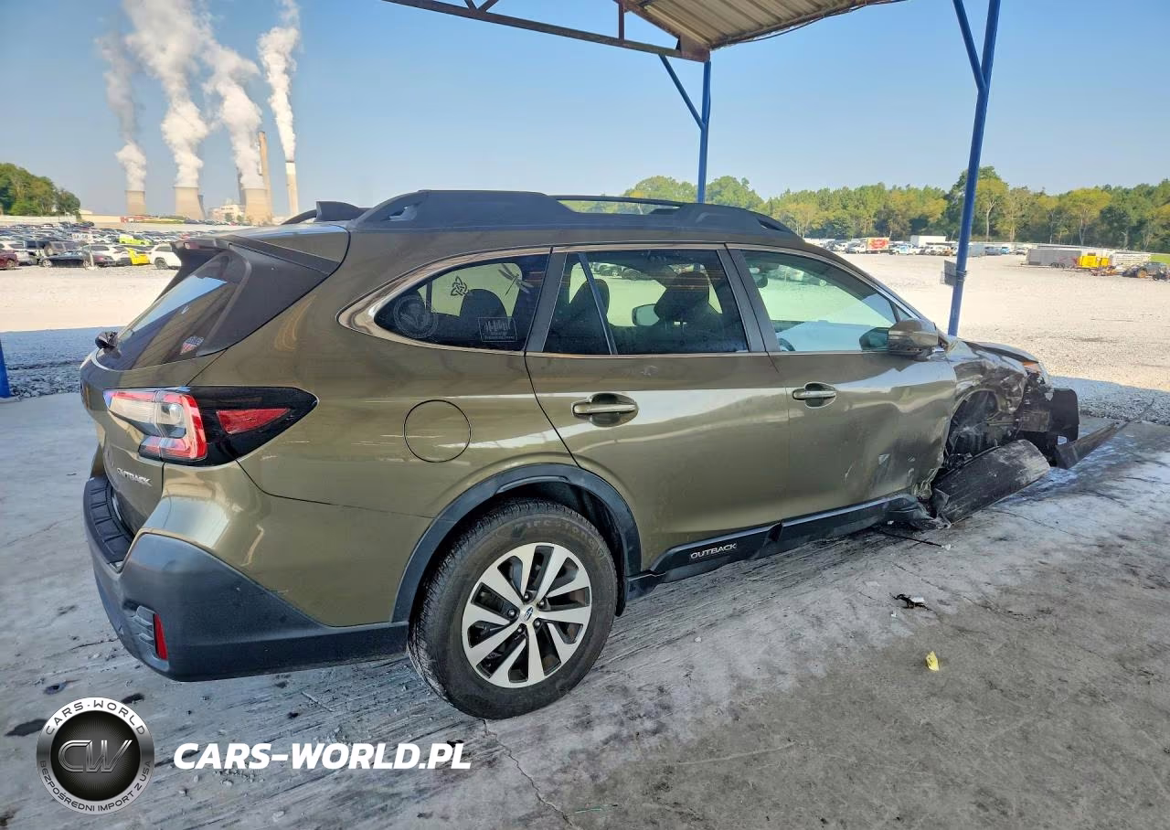2020 Subaru Outback Premium VIN:4S4BTAEC0L3171600 - 3